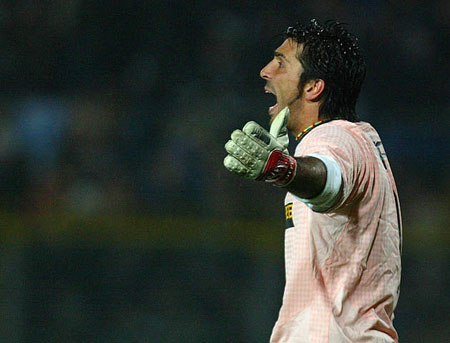 哈登三节5分小卡23中10，灰熊新秀暴走23+14+5，主场逆转快船