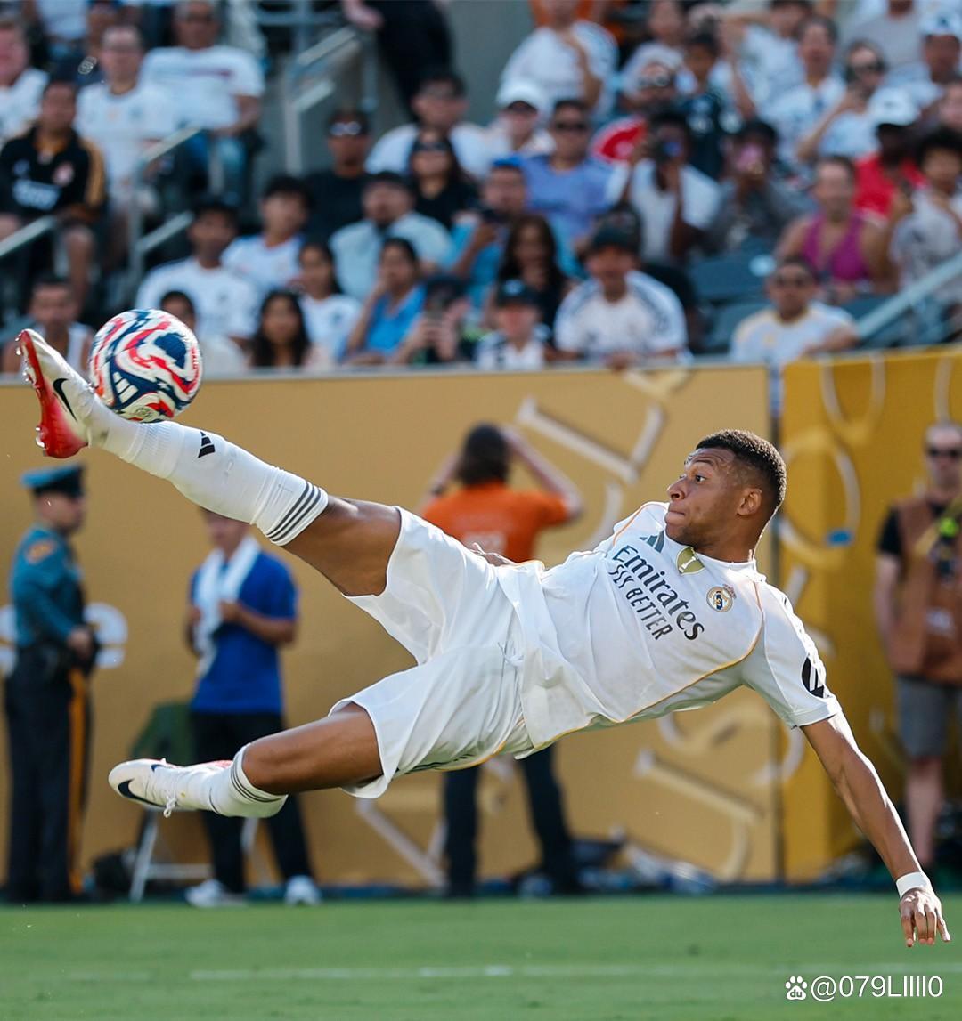 周定洋：续约与否还没有尘埃落地，有结果了会告诉大家