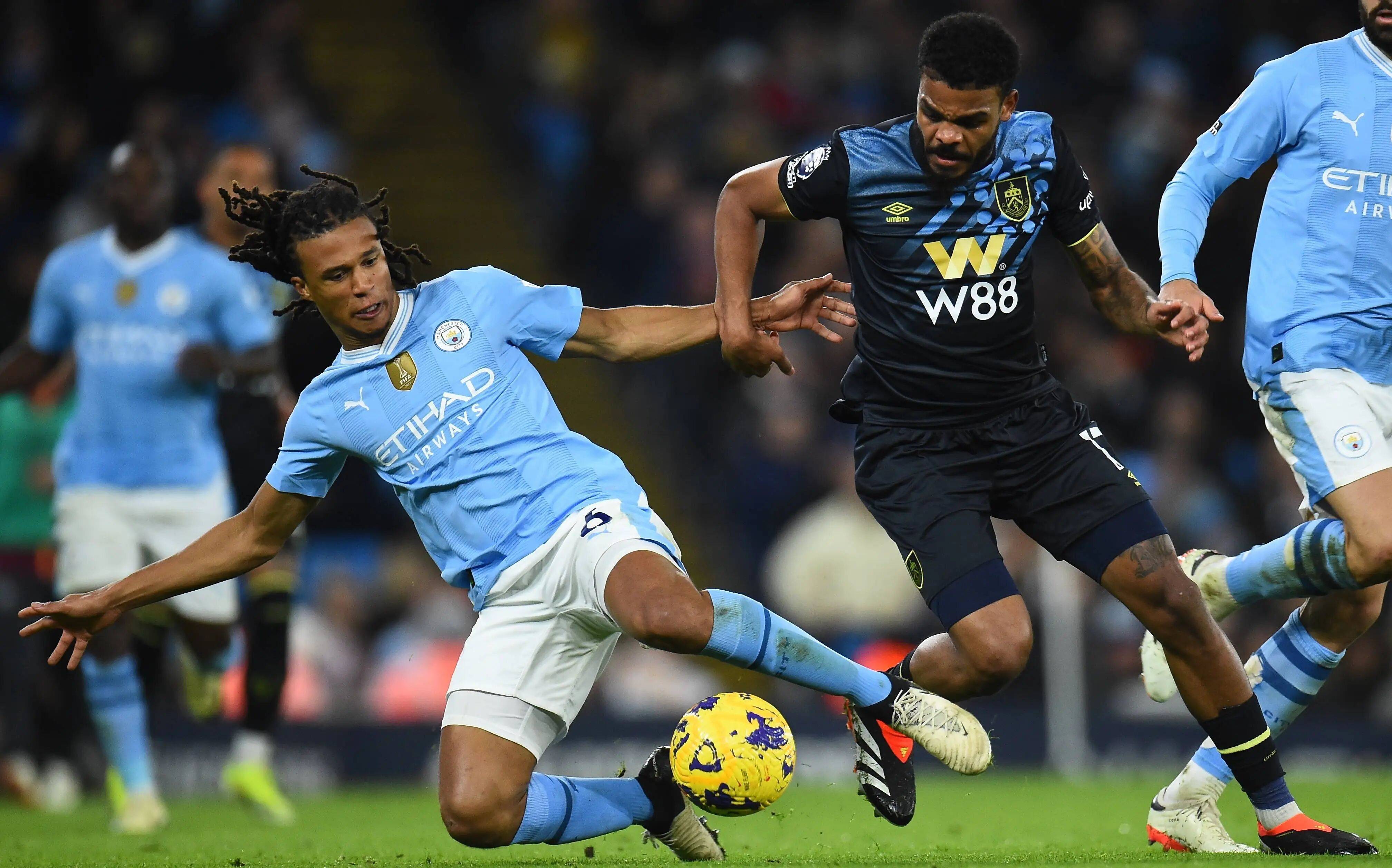 英超榜首再度易主，冠军争夺进入白热化