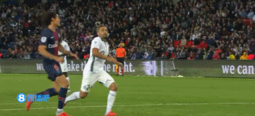 2射1传闪耀全场！官方：B费当选曼联4-1狼队的队内最佳